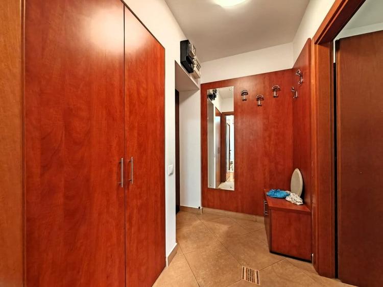 Apartament cu 2 camere semidecomandat, mobilat în Domenii