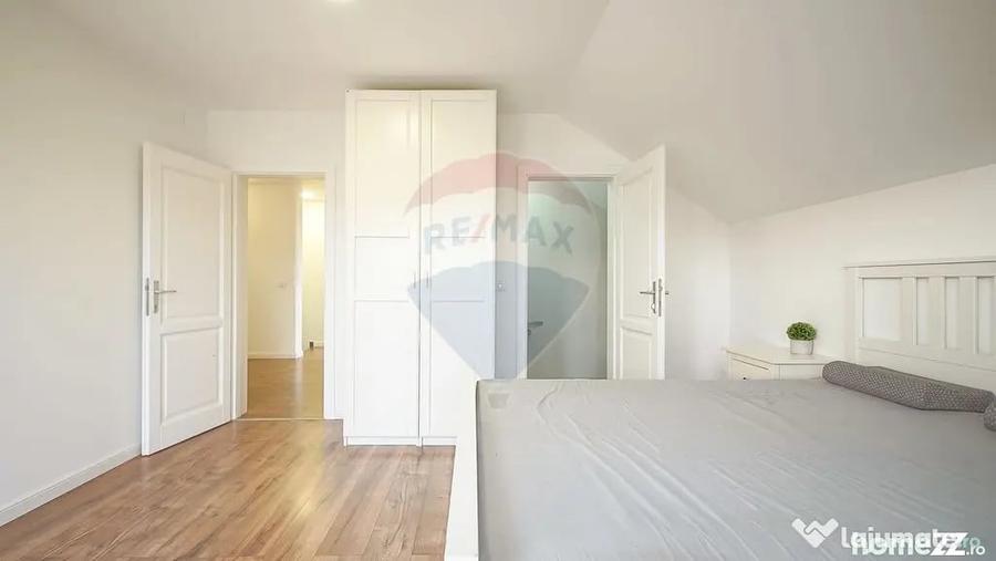 Casă cu 3 camere cu Teren 1400 Mp în Stupini