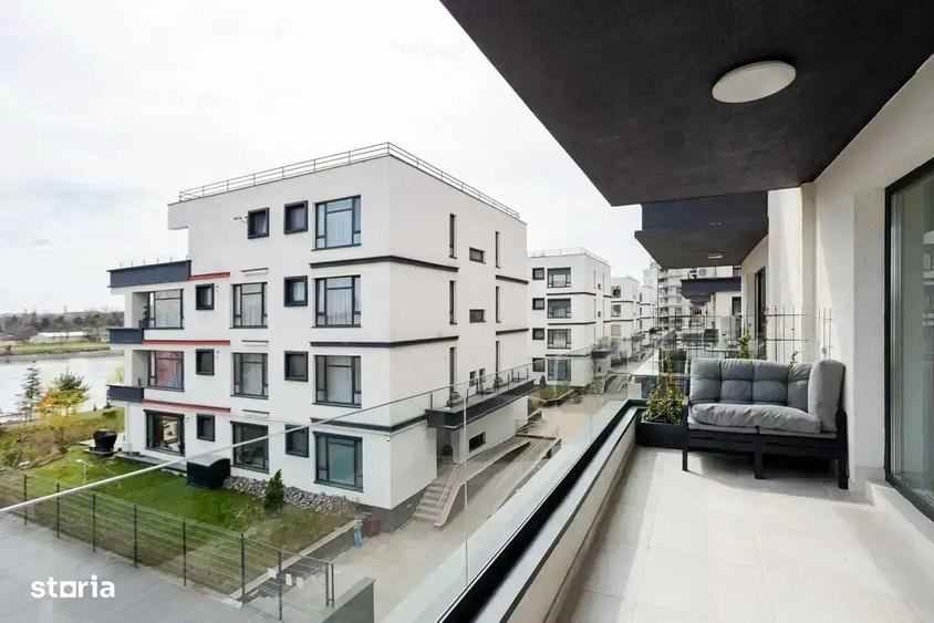 Apartament cu 4 camere decomandat în Pipera