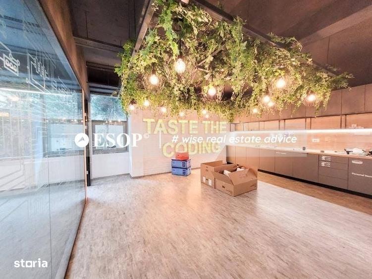 Spațiu comercial, de 300 mp, în Romană