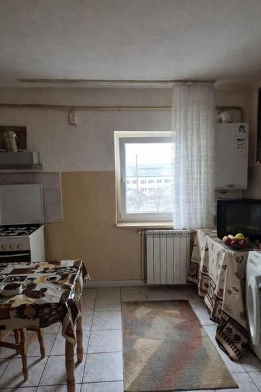 Apartament cu 2 camere semidecomandat în Steaua