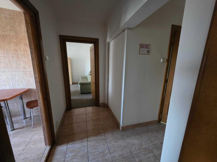 vand apartament centru Beius - 7
