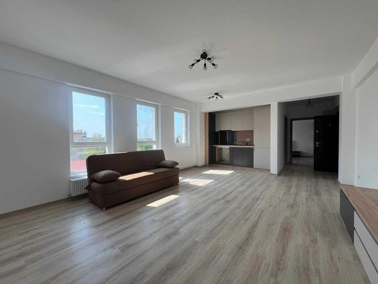 Apartament cu 2 camere decomandat în Lipovei