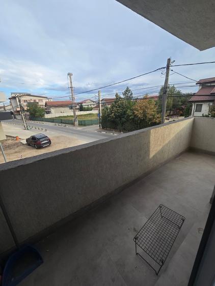 Apartament cu 2 camere decomandat în Chiajna