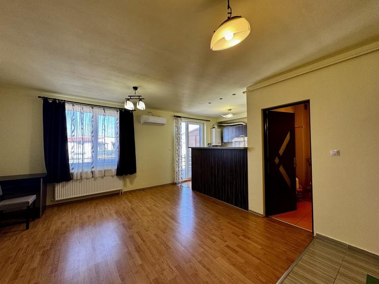 Apartament cu 2 camere decomandat, mobilat în Giroc