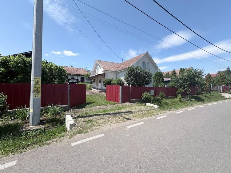 Casă cu 3 camere în Central