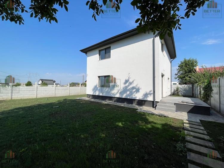 Casă individuală cu 4 camere cu Teren 754 Mp în Berceni
