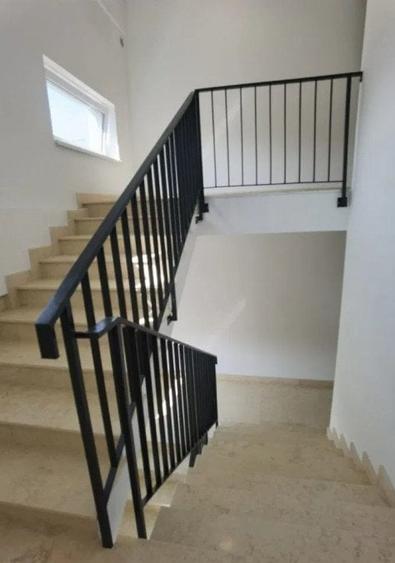 Apartament cu 3 camere decomandat în Frumoasa