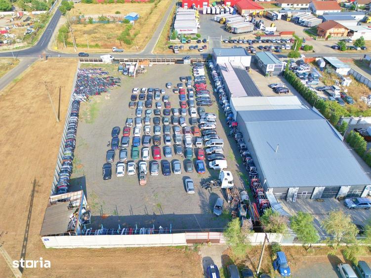 Teren de 2000 mp, în Central