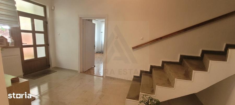 Casă cu 4 camere cu Teren 200 Mp în Sub Arini
