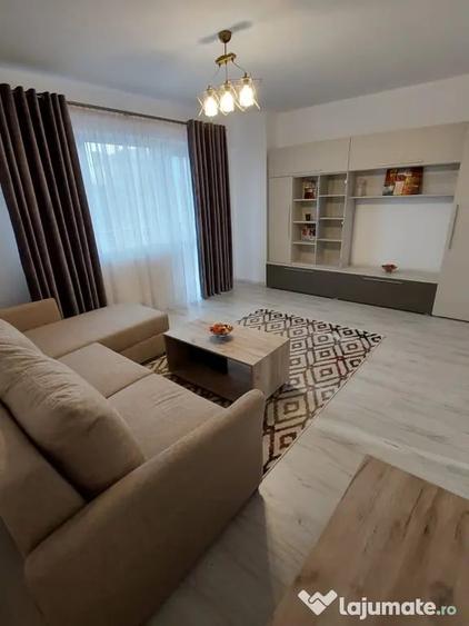 Apartament cu 2 camere decomandat în Rediu