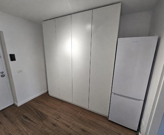 Garsonieră decomandată, mobilată în Tei