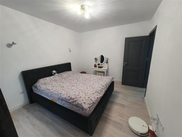 Apartament cu 3 camere circular, mobilat în Iris