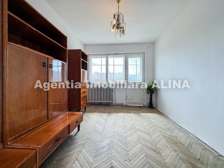 Apartament cu 2 camere semidecomandat în Piața Centrală