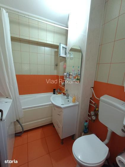 Apartament trei camere - Zona ?coala Nr. 9 - 84 mp