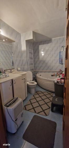 Apartament cu 2 camere decomandat în Gara