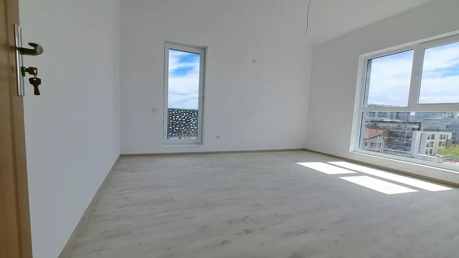 Apartament cu 3 camere decomandat în Theodor Pallady