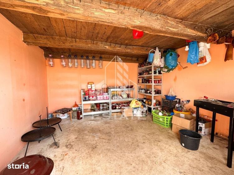 Casă cu 4 camere în Bădăi