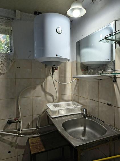Casă cu 3 camere în Bogați