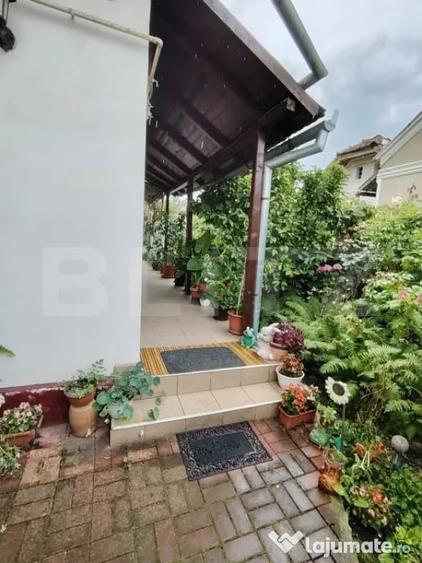 Casă cu 3 camere cu Teren 398 Mp în Central