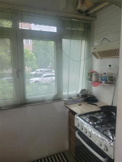 Apartament cu 2 camere decomandat în 9 Mai