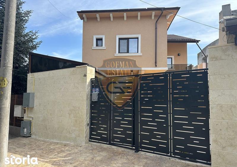 Casă cu 6 camere cu Teren 188 Mp în Central