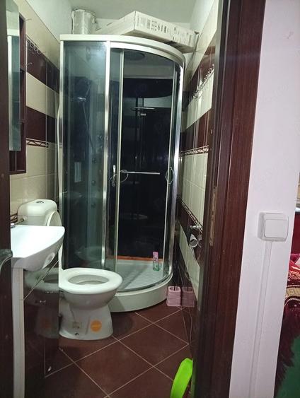 Apartament cu 3 camere semidecomandat în Bahne