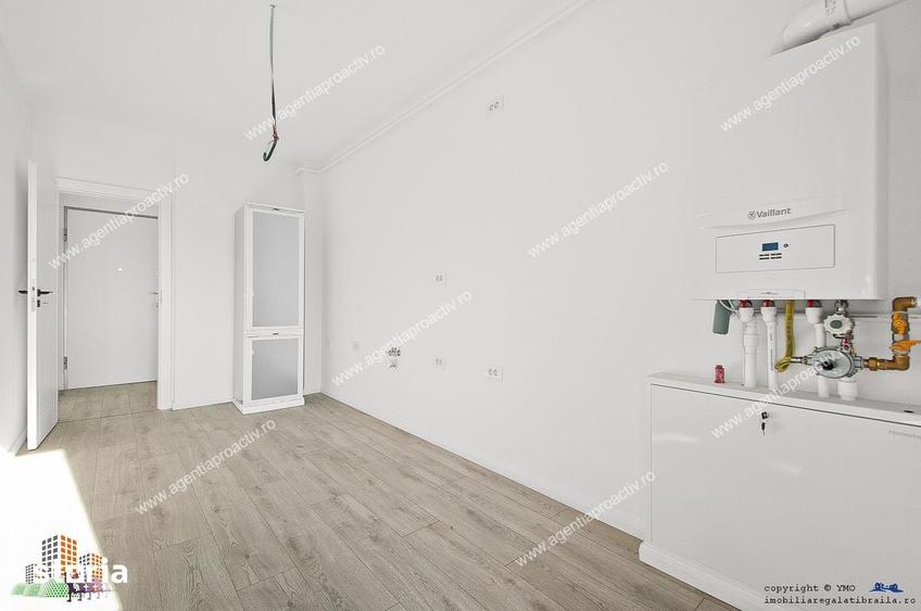 Apartament cu 3 camere decomandat în Sud