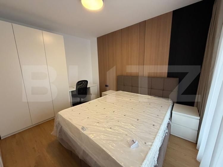 Apartament cu 2 camere semidecomandat, mobilat în Florești