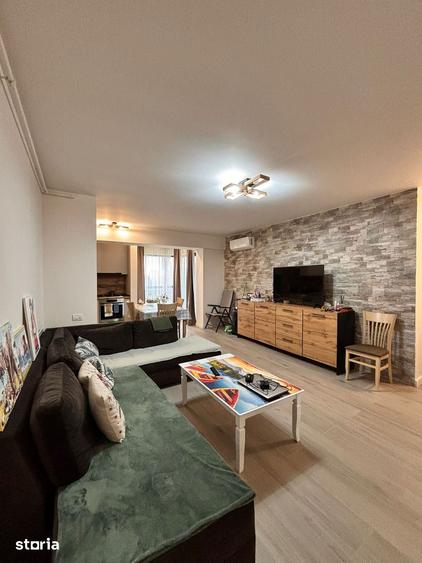 Apartament cu 2 camere decomandat în Central