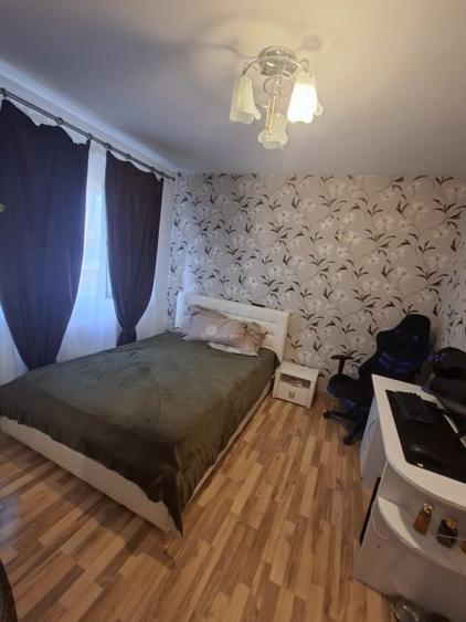 Apartament cu 3 camere decomandat, mobilat în 1 Mai