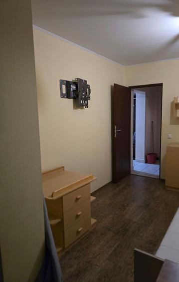 Apartament cu 3 camere decomandat în 1 Decembrie 1918