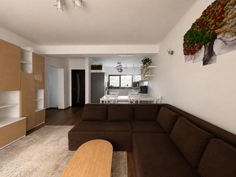 Duplex cu 3 camere cu Canalizare în Domnești