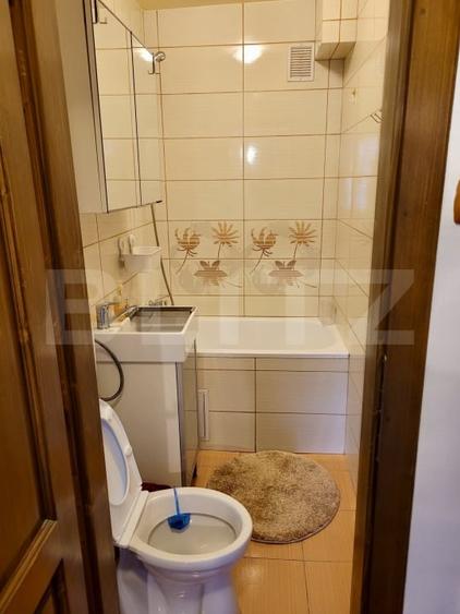Apartament cu 2 camere semidecomandat, mobilat în Complex Studențesc