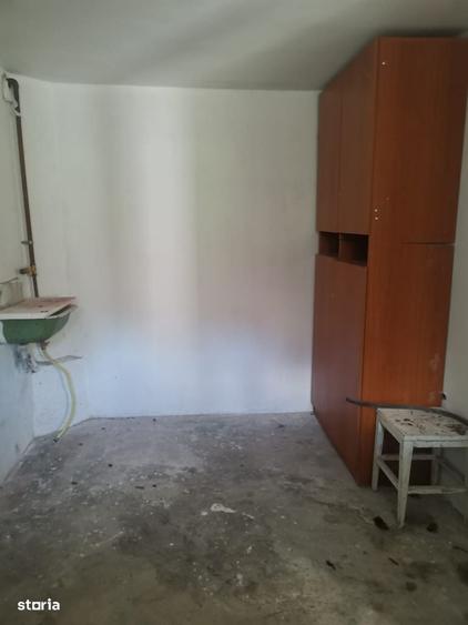 Casă cu 3 camere în Central