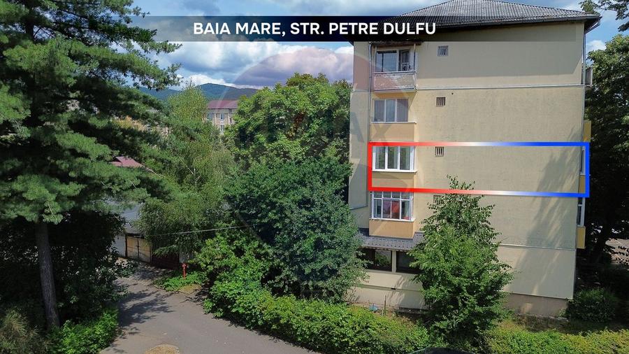 Apartament cu 3 camere decomandat, mobilat în Ultracentral