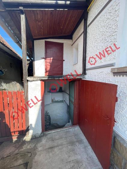 Casă cu 3 camere cu Teren 374 Mp în Central