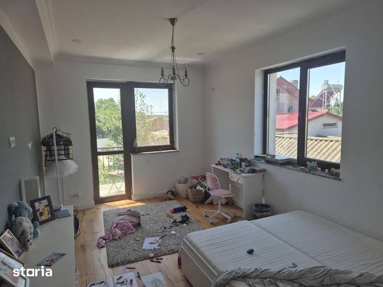Casă cu 5 camere cu Teren 1000 Mp în Dragomirești-Vale
