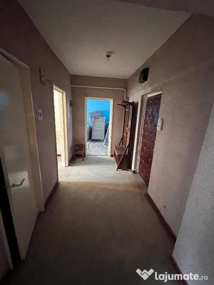 Apartament cu 2 camere decomandat în Dorobanți