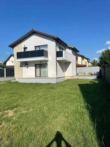 Casă cu 4 camere în Tăuții-Măgherăuș