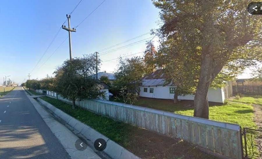 Casă cu 2 camere cu Teren 2600 Mp în Concești