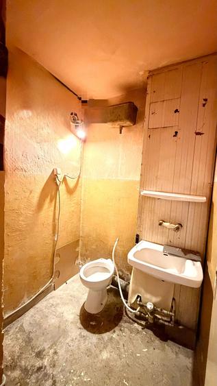 Apartament cu 3 camere decomandat în Între Lacuri