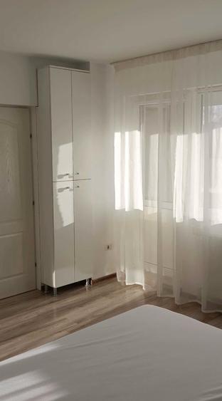 Apartament cu 2 camere semidecomandat în Kamsas