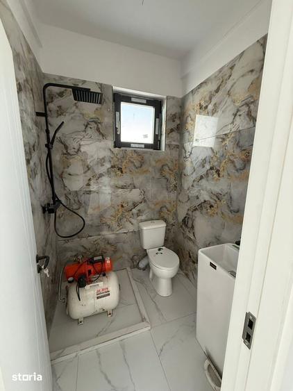 Casă cu 4 camere cu Teren 300 Mp în Clinceni