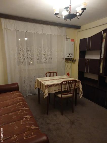 Apartament cu 2 camere decomandat în Mărăței
