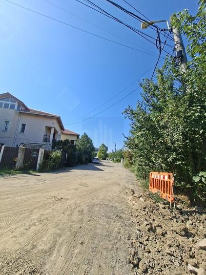 Teren Construcții intravilan de 1096 mp, în Dămăroaia