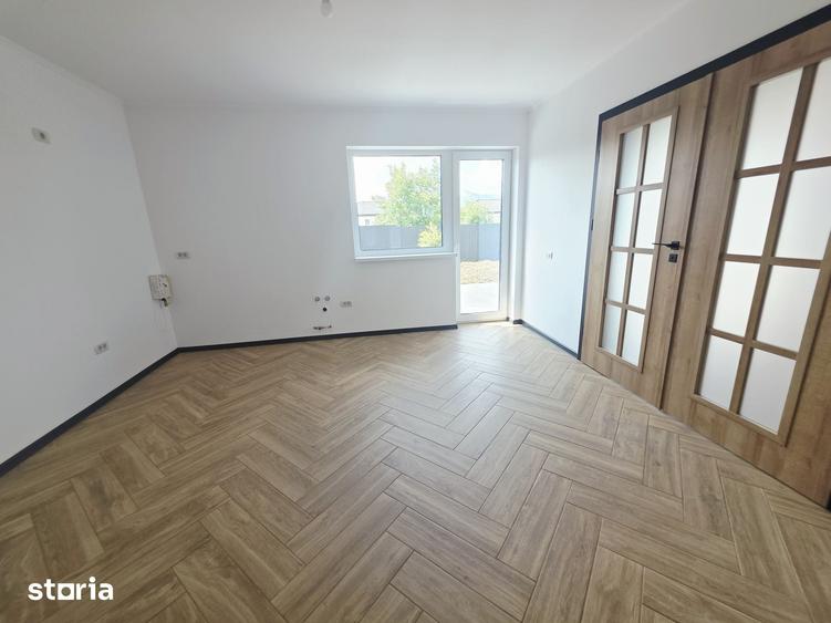 Casă cu 4 camere cu Teren 500 Mp în Tărlungeni