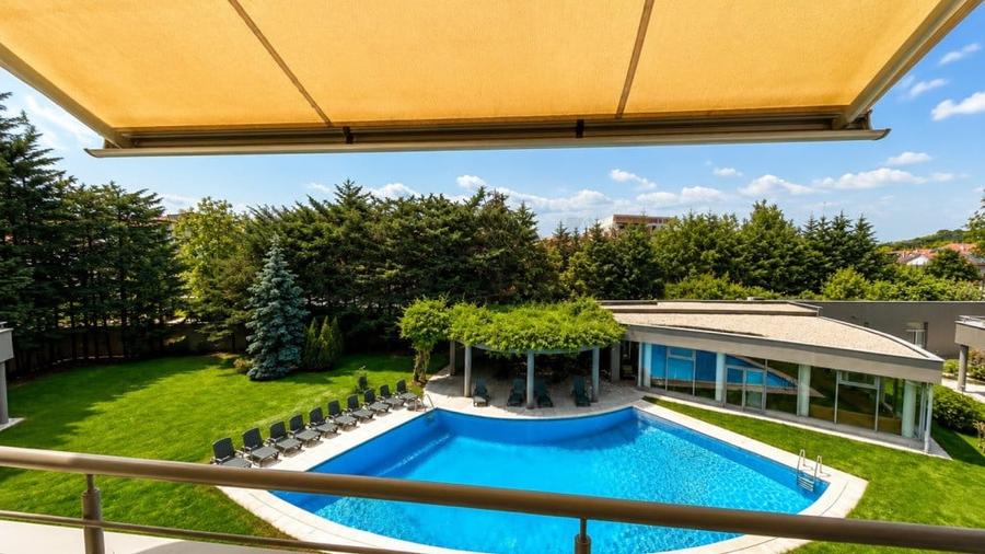 Apartament cu 3 camere decomandat în Iancu Nicolae