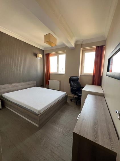 Apartament cu 3 camere decomandat în UTA