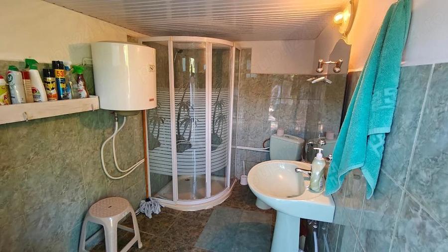Casă cu 4 camere cu Teren 607 Mp în Central